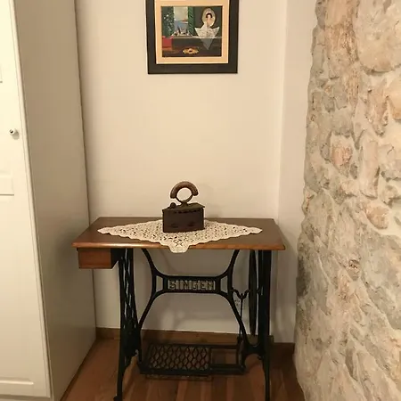 Karla Apartment